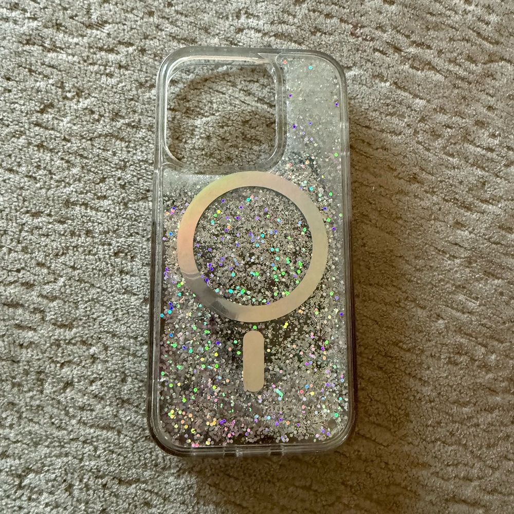 Kate Spade iPhone 15 Pro Case